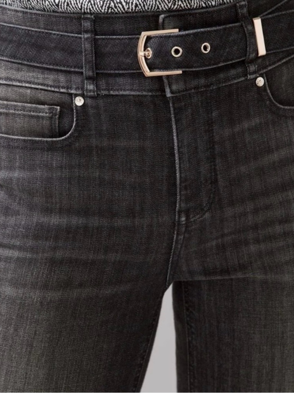 WHBM Extra High-Rise Black Washed Skinny Flare Women’s Jeans with Belt